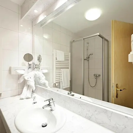 Sonnenhof Hotel 4*